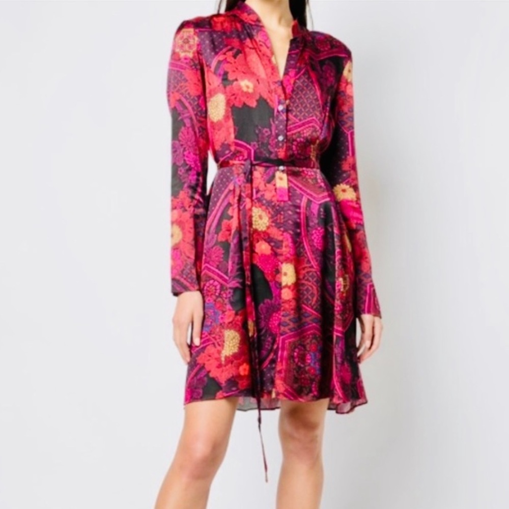 NWT Natori dress (without belt) pink print work